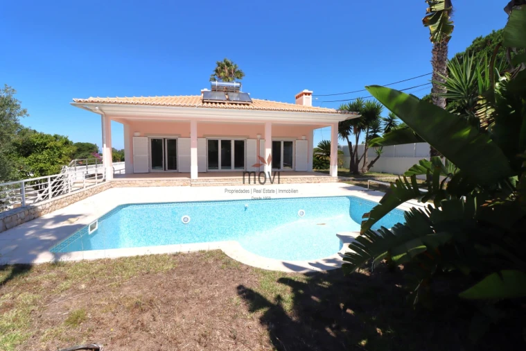 Moradia T4 para Venda em Sesimbra (Castelo) Foto 1