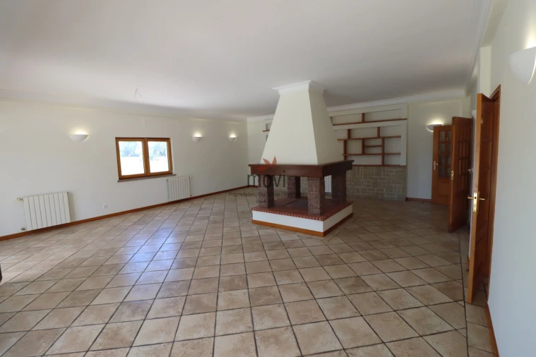 Moradia T4 para Venda em Sesimbra (Castelo) Foto 10