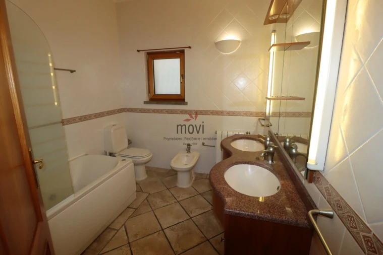 Moradia T4 para Venda em Sesimbra (Castelo) Foto 19