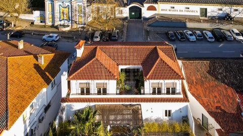 Moradia T4 para Venda em Azeitão (São Lourenço e São Simão)