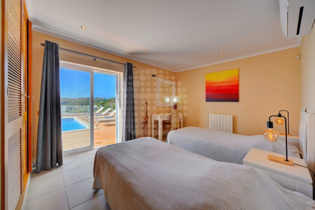 Moradia T5 para Venda em Vila do Bispo e Raposeira Foto 17