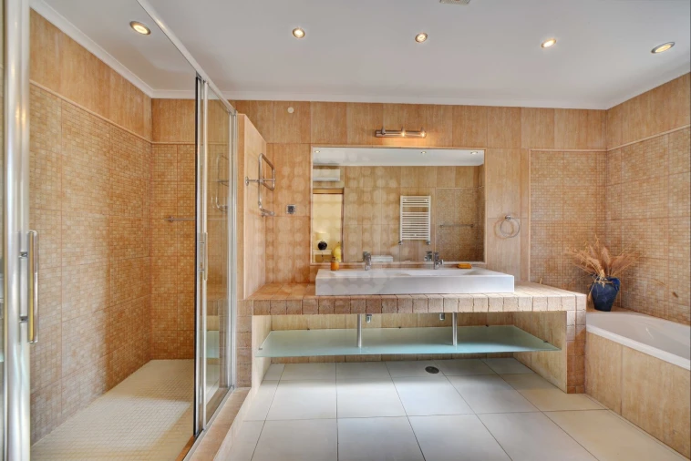 Moradia T5 para Venda em Vila do Bispo e Raposeira Foto 20