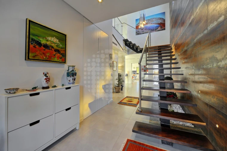 Moradia T5 para Venda em Loule (São Sebastião) Foto 7