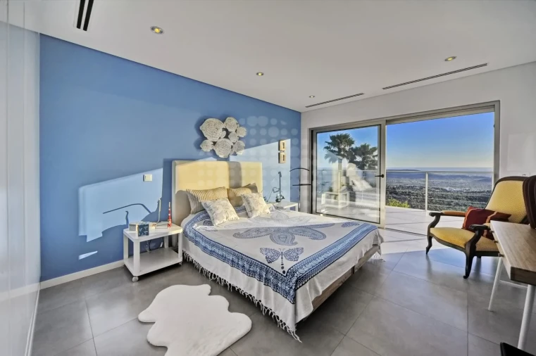 Moradia T5 para Venda em Loule (São Sebastião) Foto 19