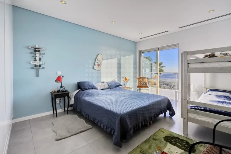 Moradia T5 para Venda em Loule (São Sebastião) Foto 27