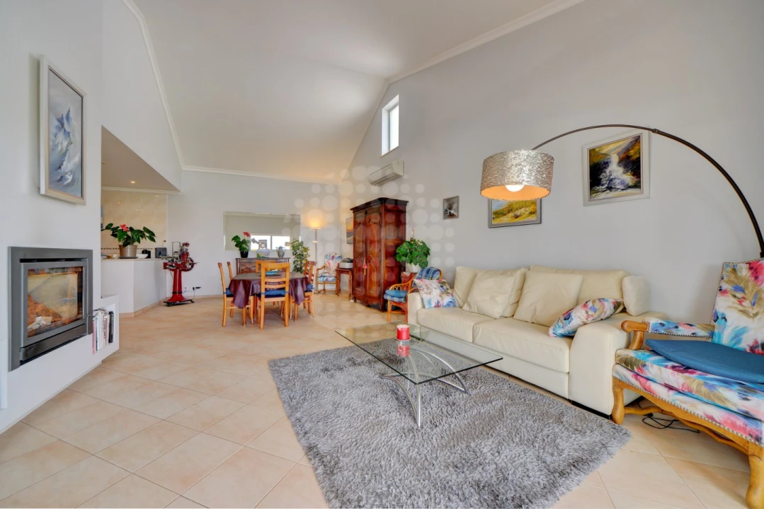 Moradia T3 para Venda em Boliqueime Foto 6