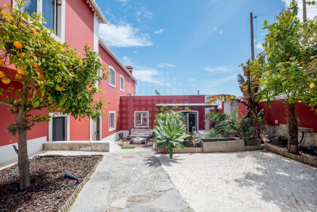 Moradia T5 para Venda em Caparica e Trafaria Foto 3