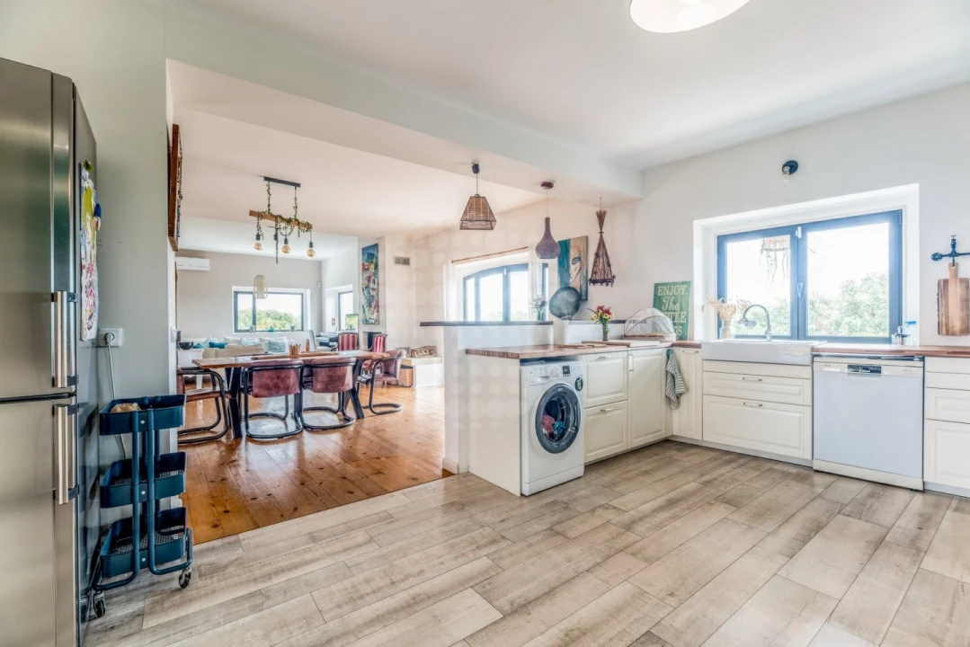 Moradia T5 para Venda em Caparica e Trafaria Foto 11