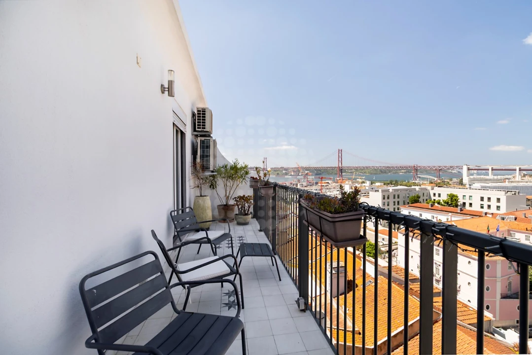 Apartamento T5 para Venda em Estrela Foto 1