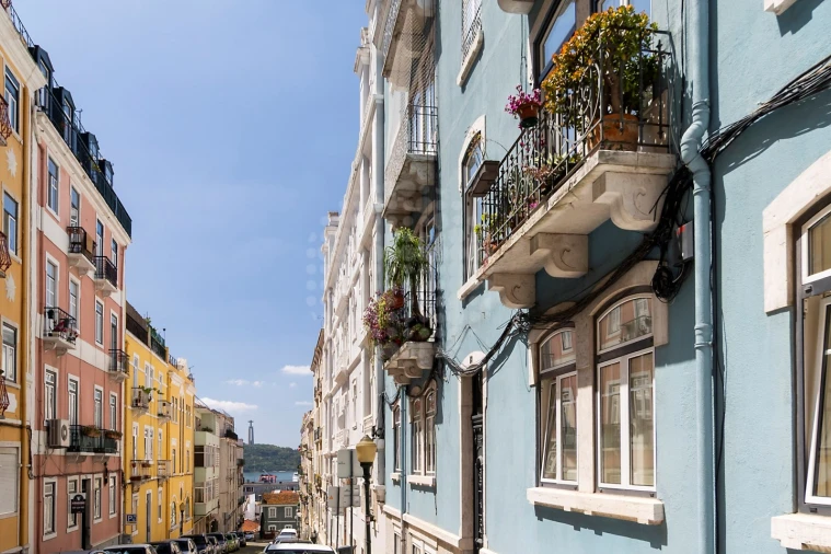 Apartamento T5 para Venda em Estrela Foto 3
