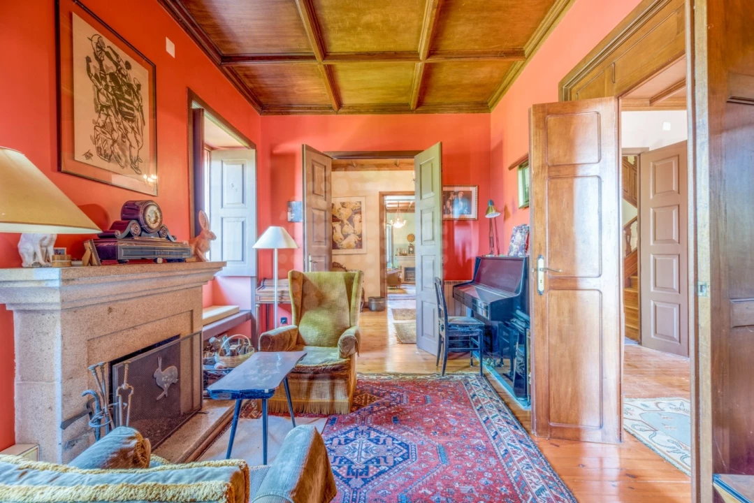 Moradia T5 para Venda em Santar e Moreira Foto 6