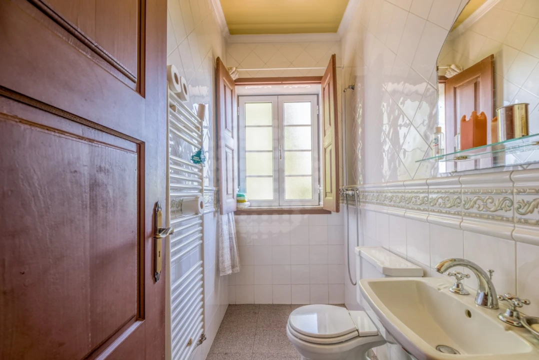 Moradia T5 para Venda em Santar e Moreira Foto 8