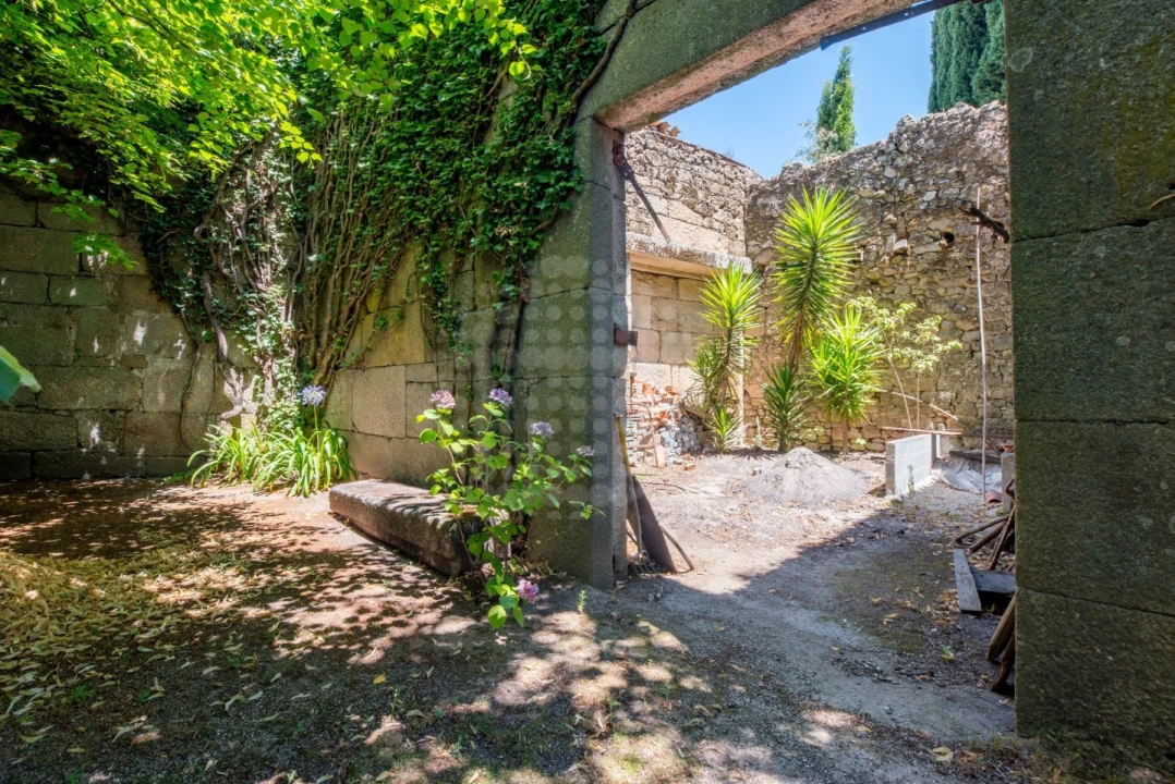 Moradia T5 para Venda em Santar e Moreira Foto 33