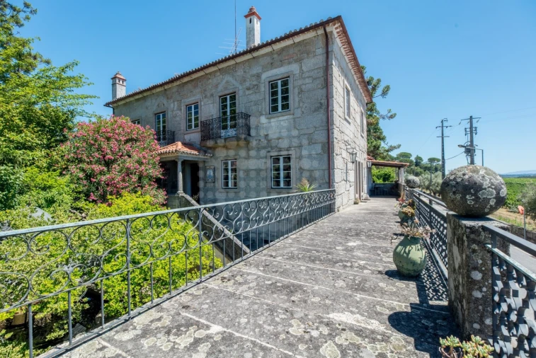 Moradia T5 para Venda em Santar e Moreira Foto 2