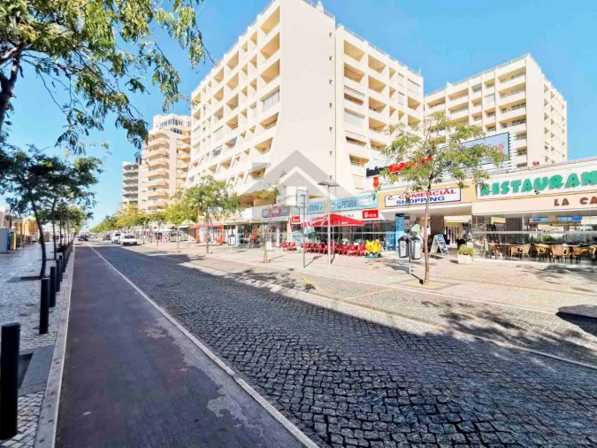 Garagem para Venda em Portimão Foto 7