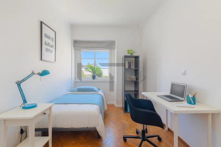 Quarto para Arrendamento em Alvalade Foto 2