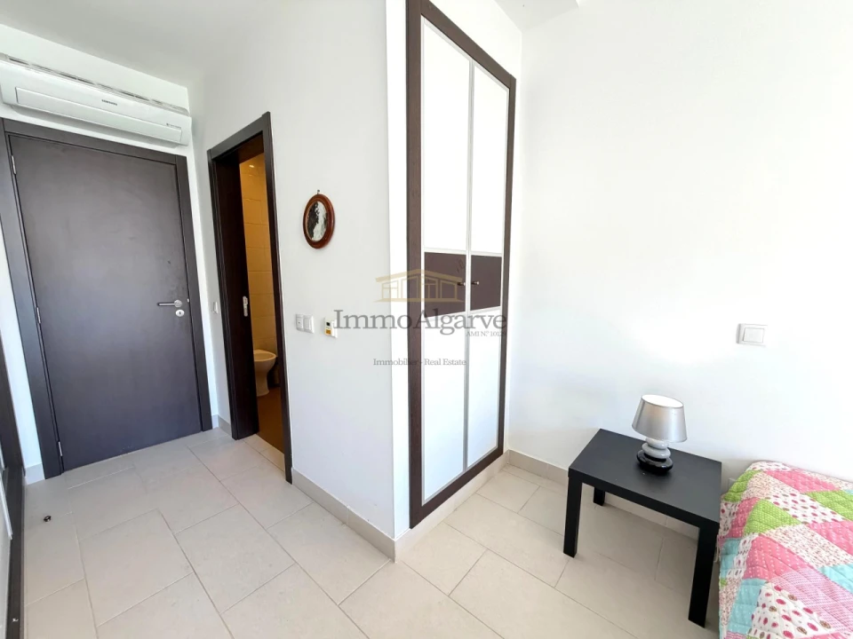 Apartamento T2 para Venda em Albufeira e Olhos de Água Foto 16