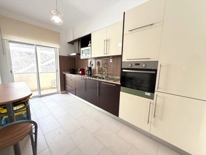 Apartamento T2 para Venda em Albufeira e Olhos de Água Foto 11