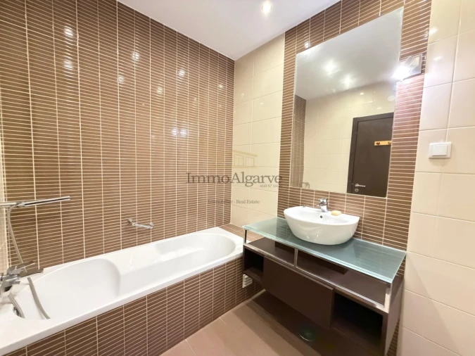 Apartamento T2 para Venda em Albufeira e Olhos de Água Foto 21