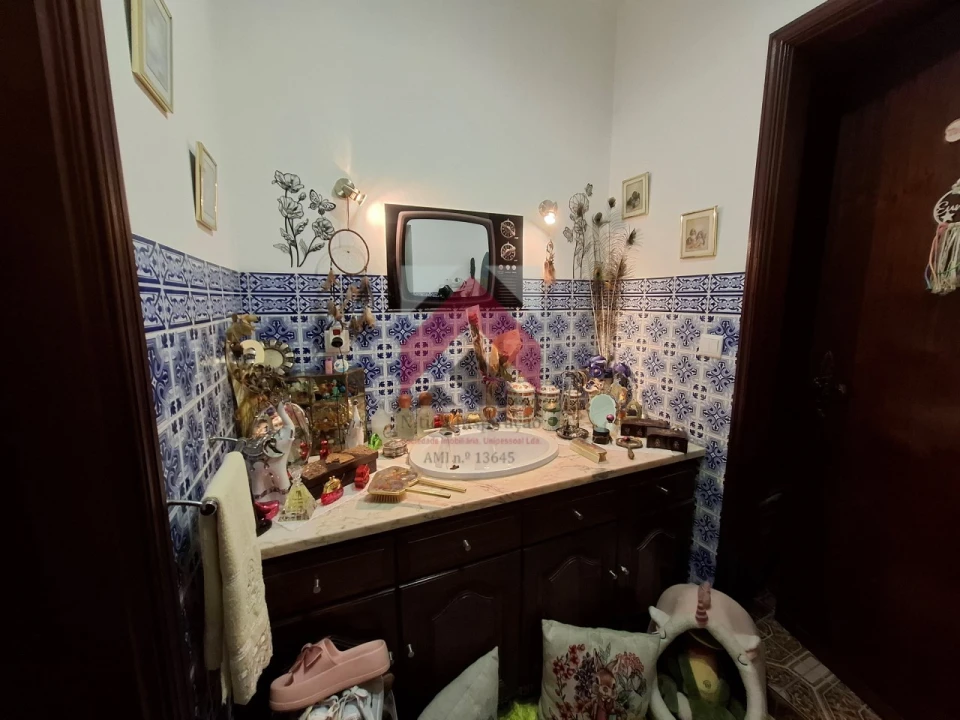 Moradia T4 para Venda em Bustos, Troviscal e Mamarrosa Foto 15