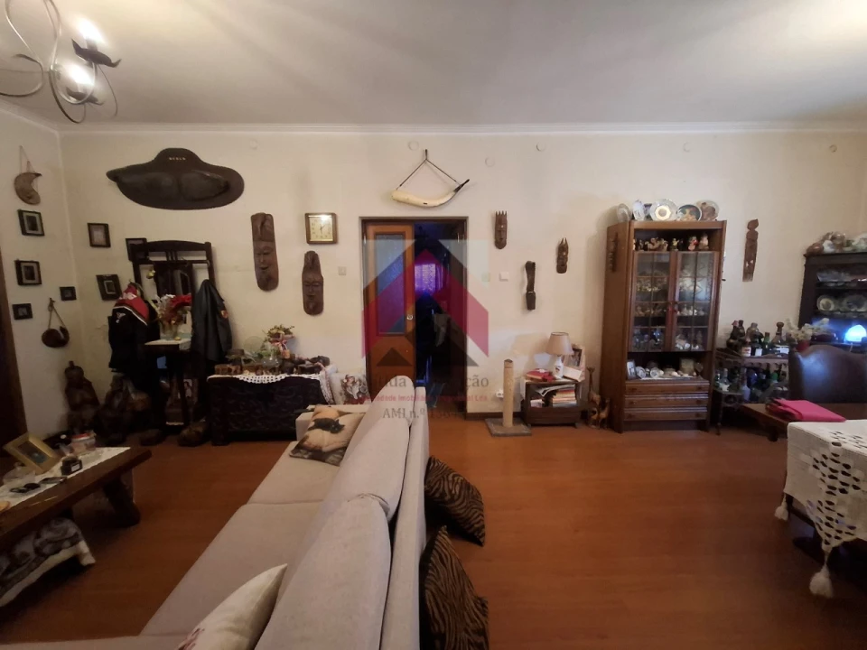 Moradia T4 para Venda em Bustos, Troviscal e Mamarrosa Foto 4