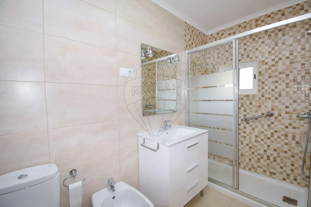 Apartamento T2 para Venda em Olivais Foto 16