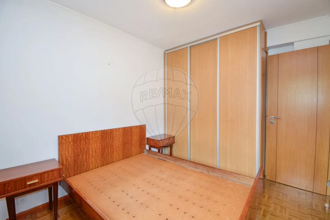 Apartamento T2 para Venda em Olivais Foto 8