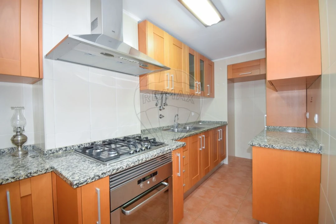 Apartamento T2 para Venda em Olivais Foto 12