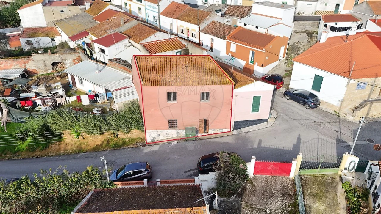 Armazém para Venda em Cartaxo e Vale da Pinta Foto 1