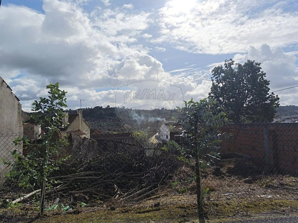 Terreno para Venda em Arneiro das Milhariças Foto 11