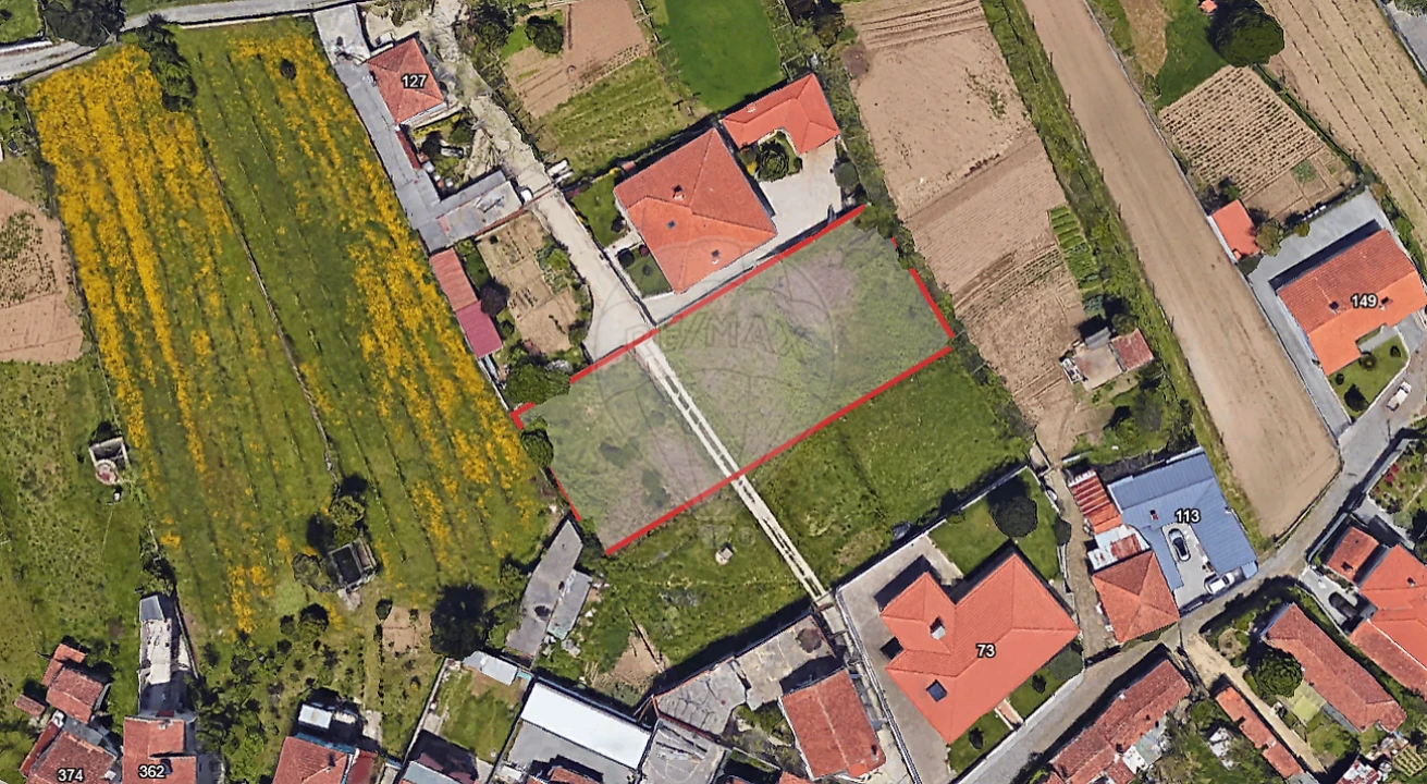 Terreno para Venda em Macieira de Cambra Foto 1