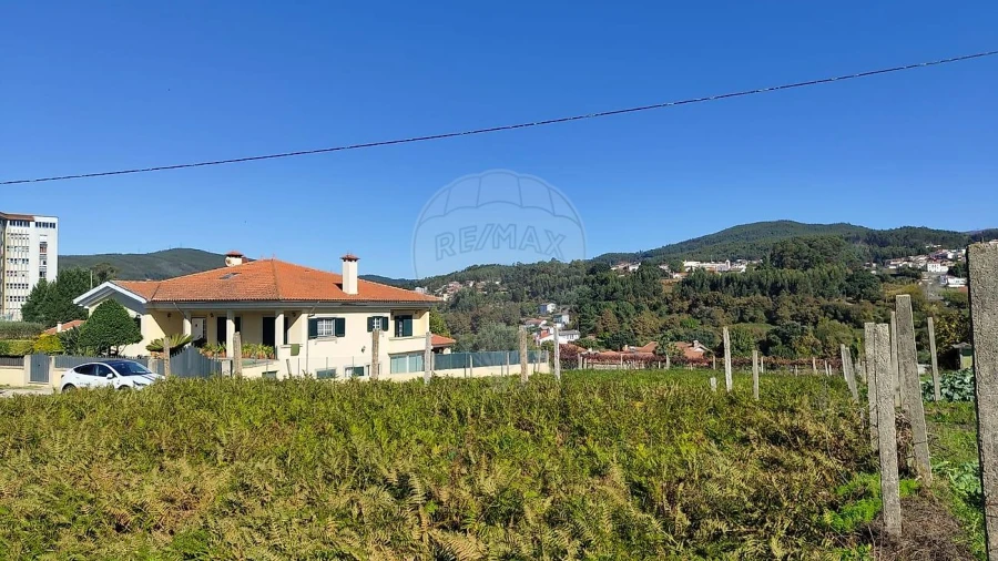Terreno para Venda em Macieira de Cambra Foto 10