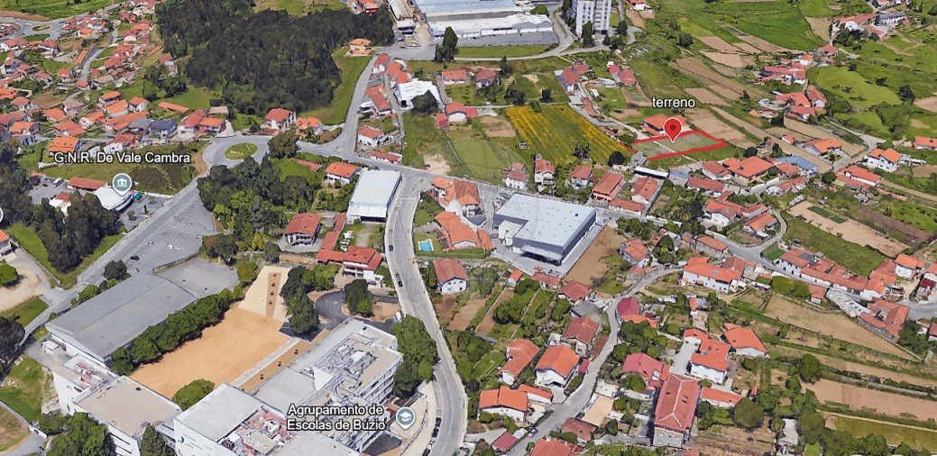 Terreno para Venda em Macieira de Cambra Foto 3