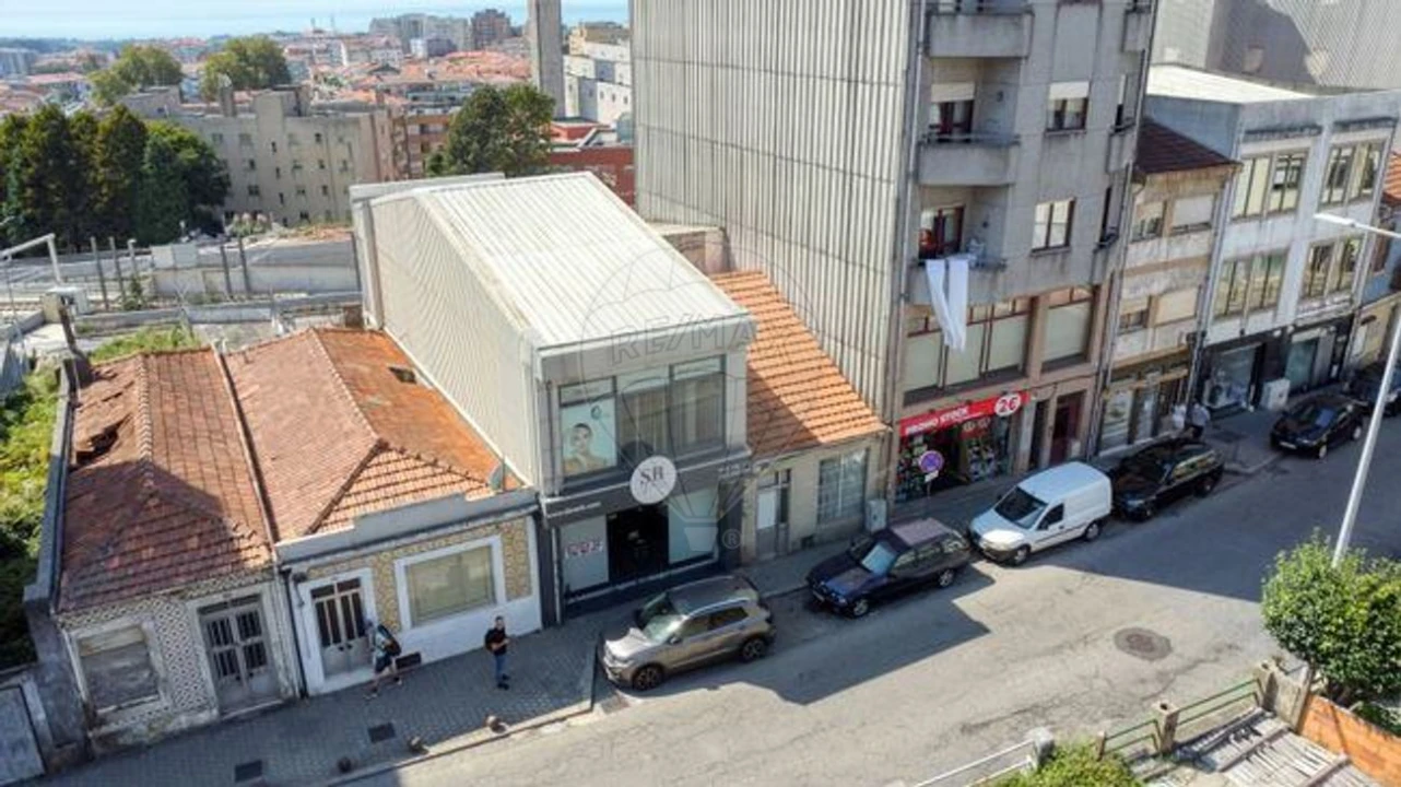 Moradia T3 para Venda em Mafamude e Vilar do Paraíso Foto 3