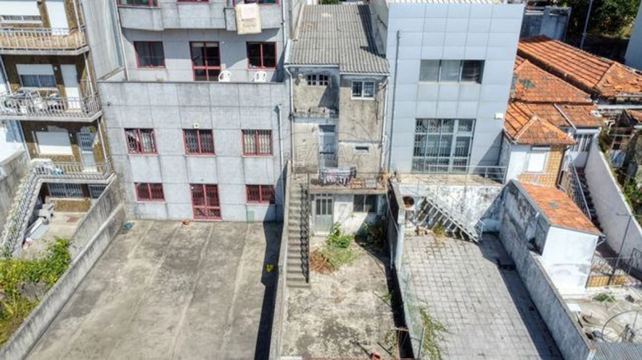 Moradia T3 para Venda em Mafamude e Vilar do Paraíso Foto 4