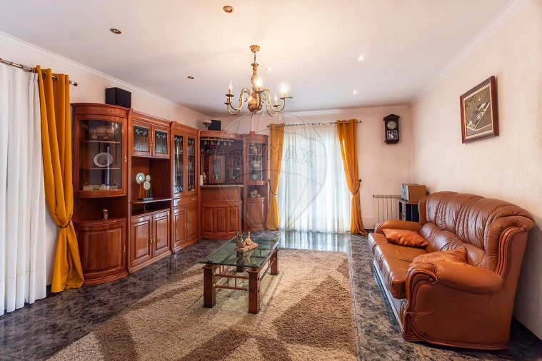 Moradia T3 para Venda em Lobão, Gião, Louredo e Guisande Foto 4