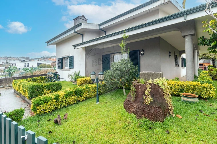 Moradia T3 para Venda em Lobão, Gião, Louredo e Guisande Foto 28