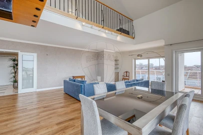 Apartamento T5 para Venda em Glória e Vera Cruz