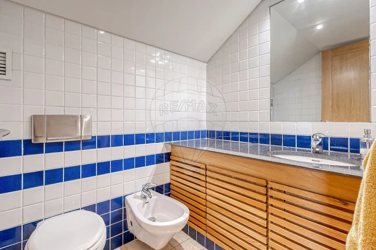 Apartamento T5 para Venda em Glória e Vera Cruz Foto 17