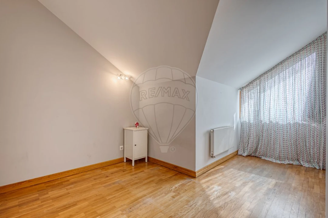 Apartamento T5 para Venda em Glória e Vera Cruz Foto 21