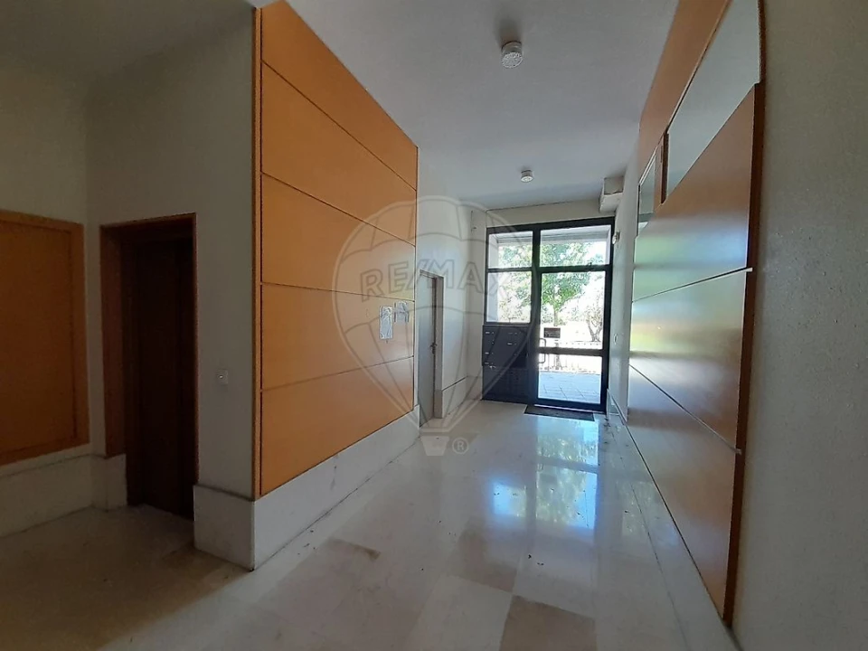 Apartamento T2 para Venda em Alhos Vedros Foto 15