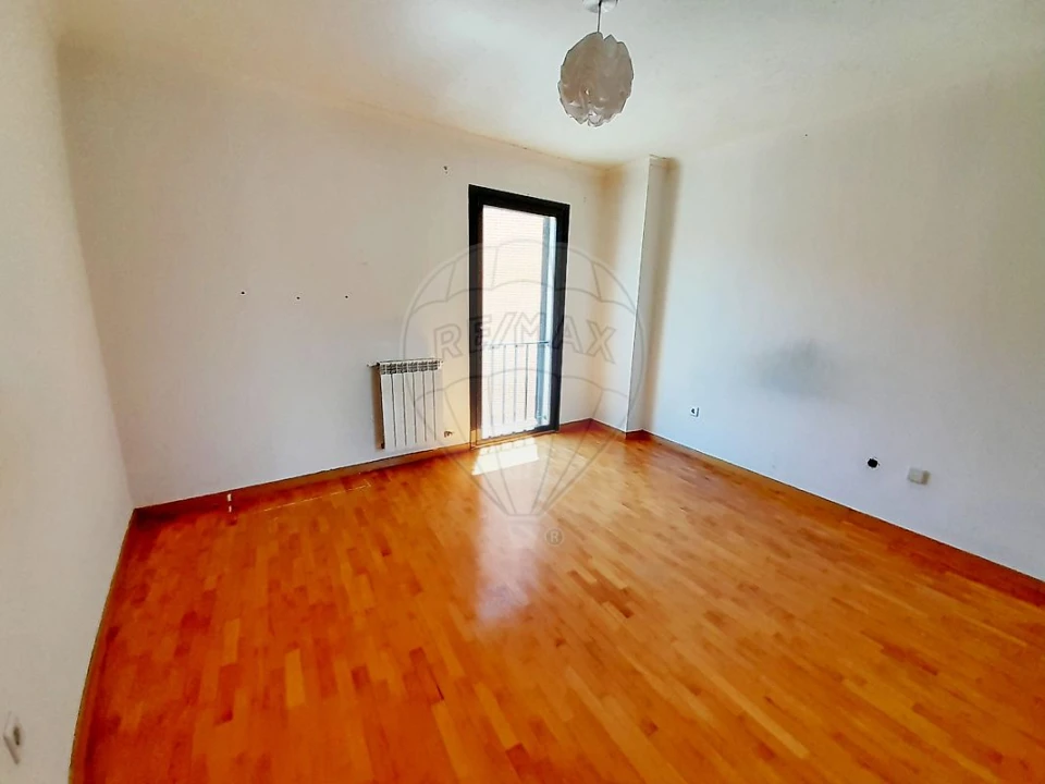 Apartamento T2 para Venda em Alhos Vedros Foto 3