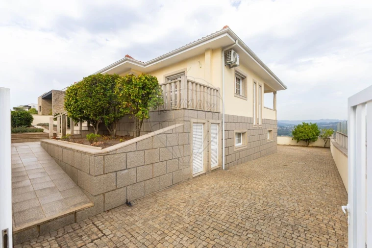 Moradia T3 para Venda em Marco Foto 25