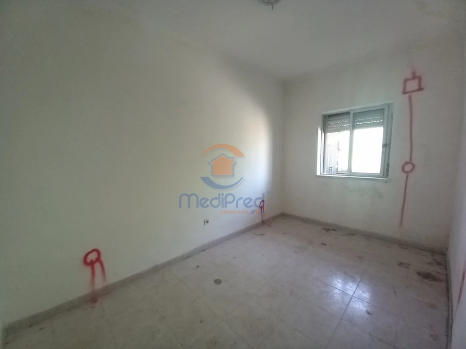 Apartamento T1 para Venda em Baixa da Banheira e Vale da Amoreira Foto 11