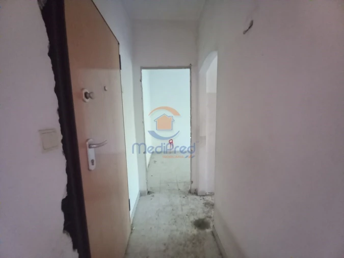 Apartamento T1 para Venda em Baixa da Banheira e Vale da Amoreira Foto 6