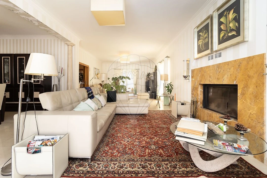 Moradia T7 para Venda em Atalaia e Alto Estanqueiro-Jardia Foto 18