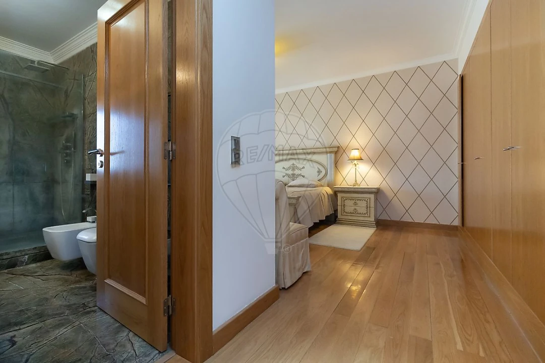 Moradia T7 para Venda em Atalaia e Alto Estanqueiro-Jardia Foto 40