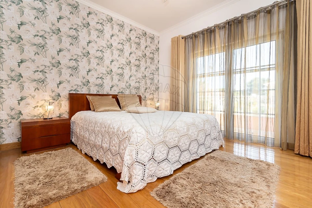 Moradia T7 para Venda em Atalaia e Alto Estanqueiro-Jardia Foto 37