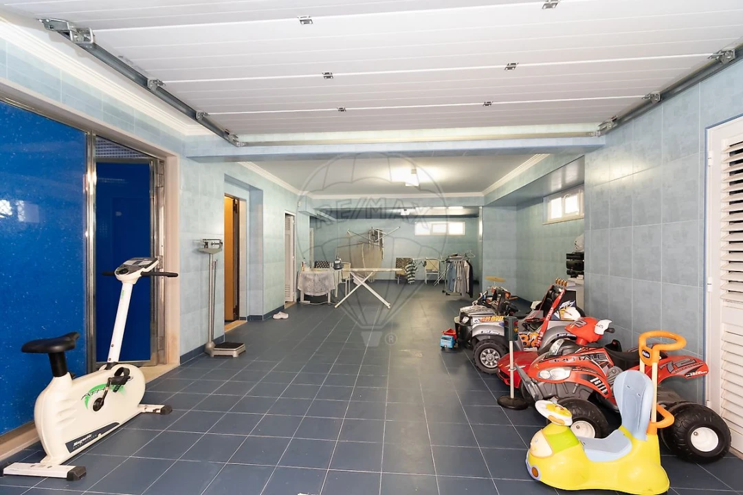 Moradia T7 para Venda em Atalaia e Alto Estanqueiro-Jardia Foto 30