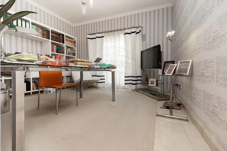 Moradia T7 para Venda em Atalaia e Alto Estanqueiro-Jardia Foto 29